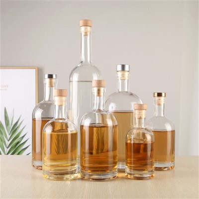 Puste butelki alkoholowe od 50 ml do 3L